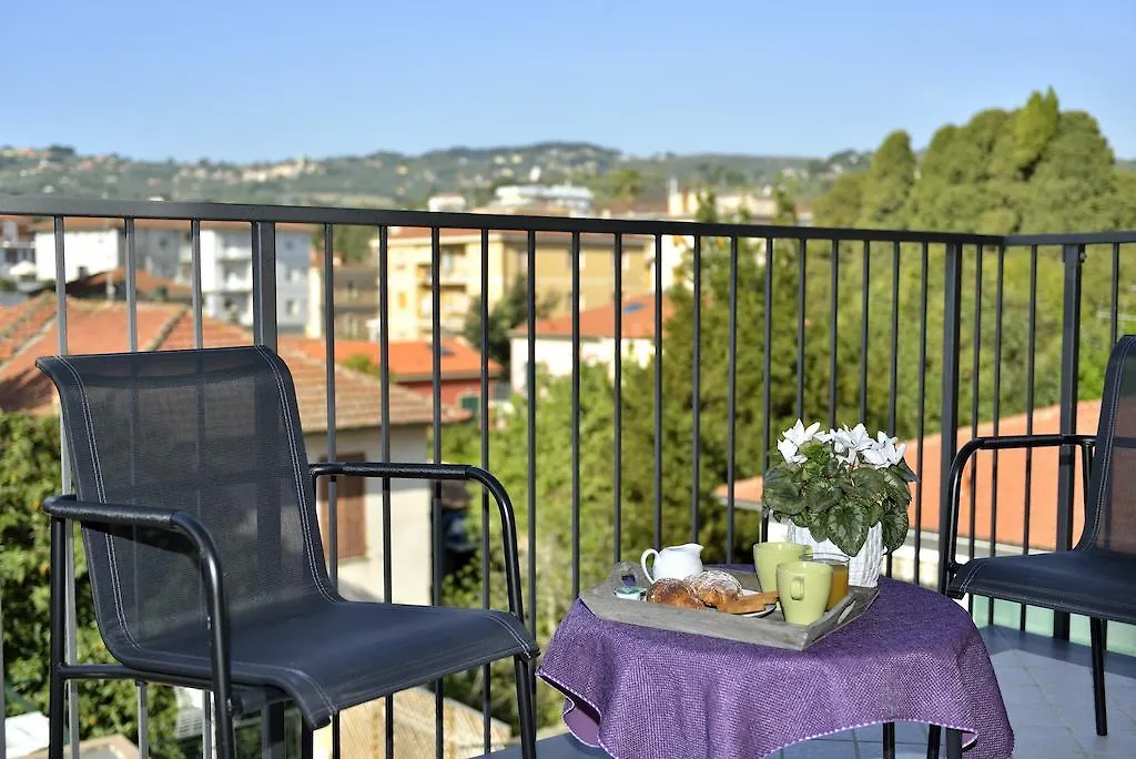 Residence Serenella Diano Marina 3*,