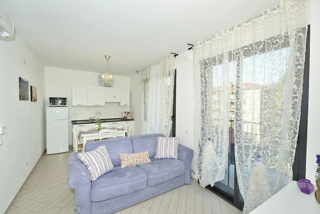 *** Aparthotel Residence Serenella Diano Marina Italy