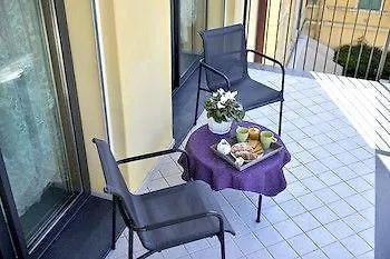 Residence Serenella Diano Marina Aparthotel