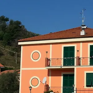 Jolanda Hotel
